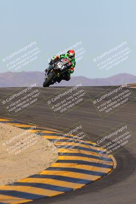 media/Dec-18-2022-SoCal Trackdays (Sun) [[8099a50955]]/Turns 9 and 10 Set 2 (1055am)/